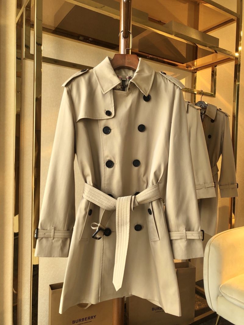 Burberry Outwear